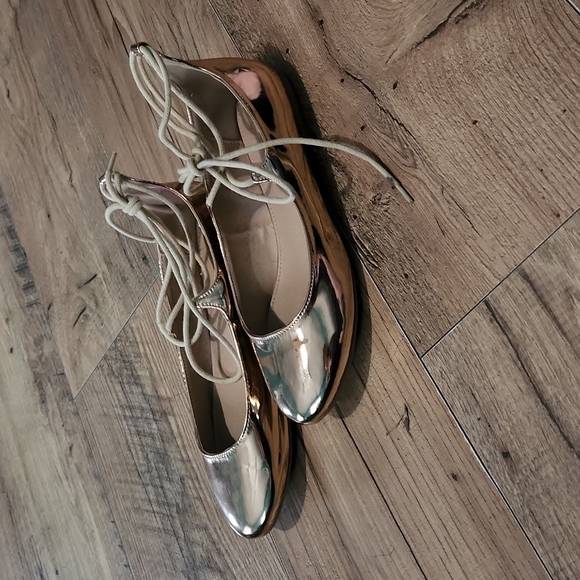 Mark and Maddux | Rose Gold Metallic Patent Tie Strap Flats - Picture 2 of 6
